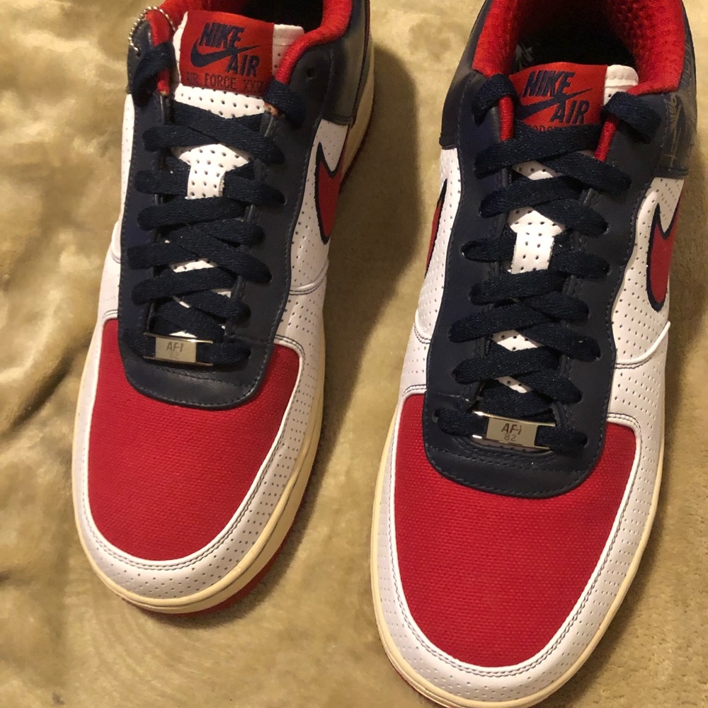 Nike Air Force 1